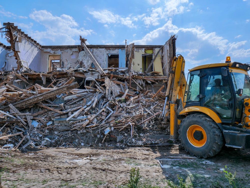 Selecting Commercial Demolition Equipment