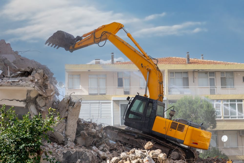 Post-Demolition Cleanup in Residential Demolition Services